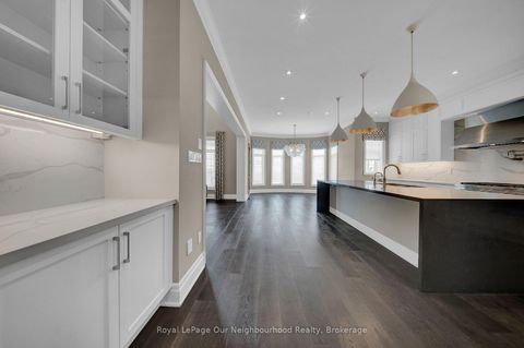 Photo 8 at 7 Starrett Street, Nobleton, King