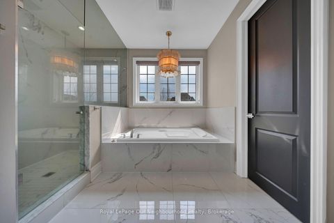 Photo 30 at 7 Starrett Street, Nobleton, King