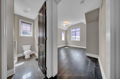 Photo 37 at 7 Starrett Street, Nobleton, King