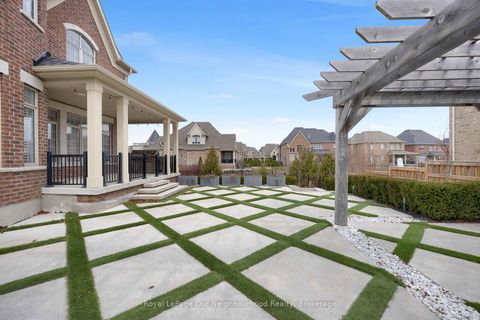 Photo 44 at 7 Starrett Street, Nobleton, King