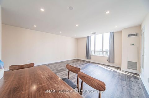 Photo 5 at PH210 - 256 Doris Avenue, Willowdale East, Toronto