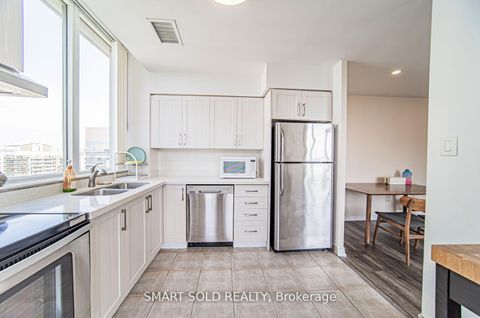 Photo 9 at PH210 - 256 Doris Avenue, Willowdale East, Toronto