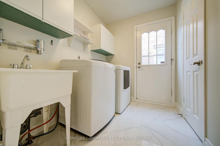 Photo 21 at 1111 Deer Run, Creditview, Mississauga