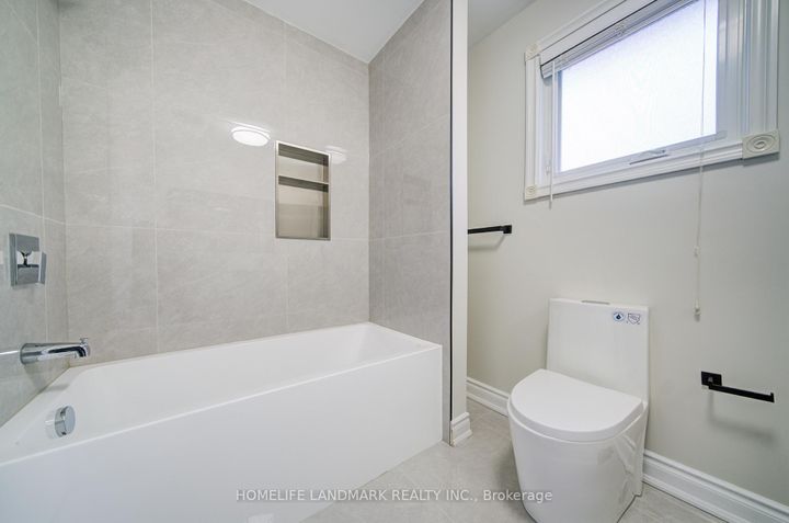 Photo 30 at 1111 Deer Run, Creditview, Mississauga