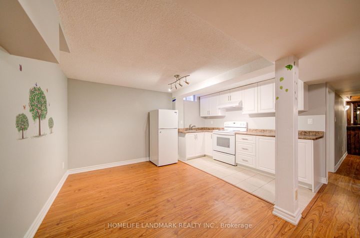 Photo 40 at 1111 Deer Run, Creditview, Mississauga