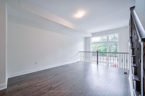 Photo 4 at 14 Bennington Road, Summerhill Estates, Newmarket