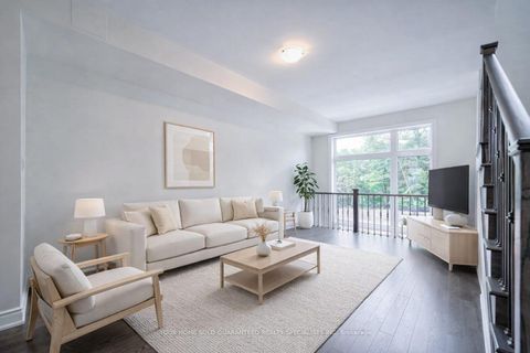 Photo 5 at 14 Bennington Road, Summerhill Estates, Newmarket