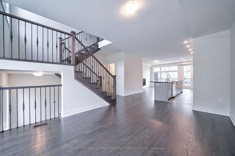 Photo 8 at 14 Bennington Road, Summerhill Estates, Newmarket