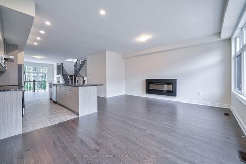 Photo 15 at 14 Bennington Road, Summerhill Estates, Newmarket