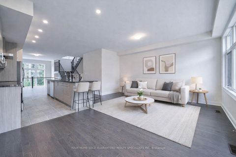 Photo 16 at 14 Bennington Road, Summerhill Estates, Newmarket