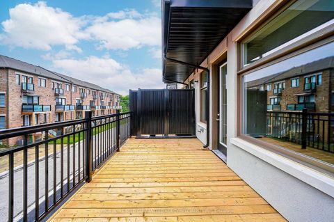 Photo 19 at 14 Bennington Road, Summerhill Estates, Newmarket