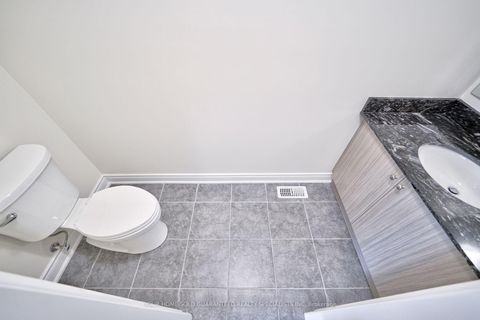 Photo 21 at 14 Bennington Road, Summerhill Estates, Newmarket