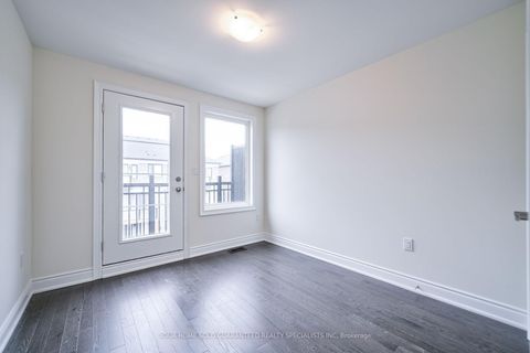 Photo 30 at 14 Bennington Road, Summerhill Estates, Newmarket