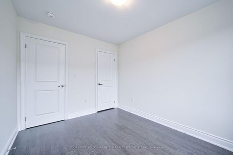 Photo 31 at 14 Bennington Road, Summerhill Estates, Newmarket