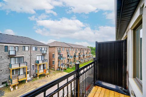 Photo 33 at 14 Bennington Road, Summerhill Estates, Newmarket