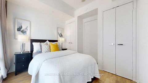 Photo 15 at 3208 - 1 Bloor Street, Yonge Corridor, Toronto