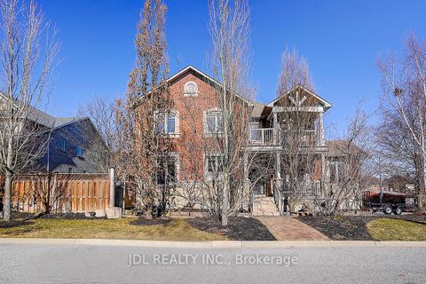 Photo 1 at 46 Braehead Drive, Jefferson, Richmond Hill