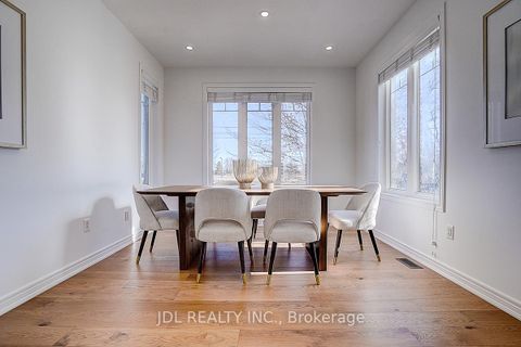 Photo 18 at 46 Braehead Drive, Jefferson, Richmond Hill