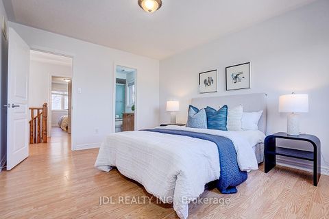 Photo 35 at 46 Braehead Drive, Jefferson, Richmond Hill