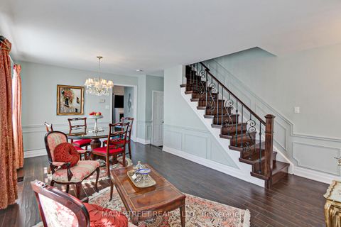 Photo 5 at 108 Hollandview Trail, Bayview Wellington, Aurora