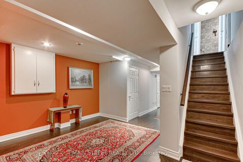 Photo 34 at 108 Hollandview Trail, Bayview Wellington, Aurora