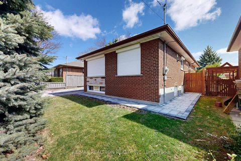Photo 1 at 53 Fairglen Avenue, L'Amoreaux, Toronto