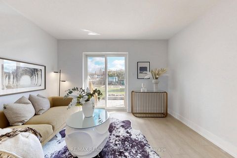 Photo 14 at 53 Fairglen Avenue, L'Amoreaux, Toronto