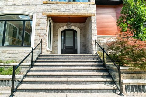 Photo 1 at 15 Glenview Heights Lane, Rural King, King