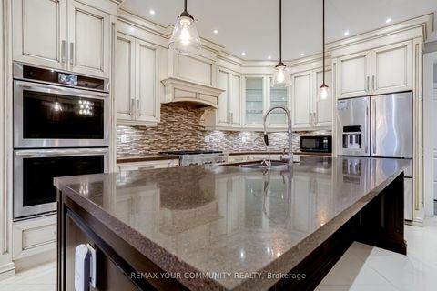 Photo 15 at 20111 Bathurst Street E, Holland Landing, East Gwillimbury