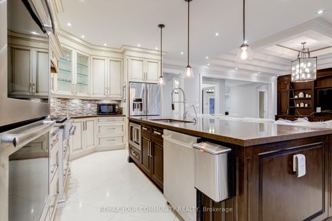 Photo 16 at 20111 Bathurst Street E, Holland Landing, East Gwillimbury