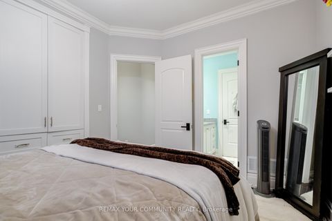 Photo 29 at 20111 Bathurst Street E, Holland Landing, East Gwillimbury
