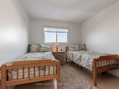 Photo 25 at 60 Dana Crescent, Yorkhill, Vaughan