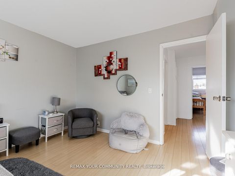 Photo 30 at 60 Dana Crescent, Yorkhill, Vaughan