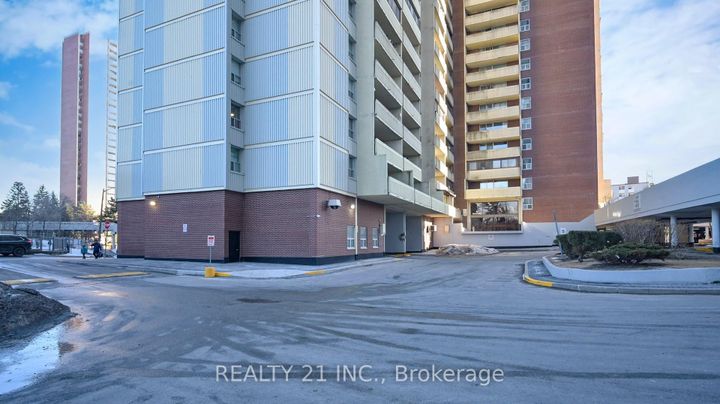 Photo 4 at 2103 - 5 Massey Square, Crescent Town, Toronto