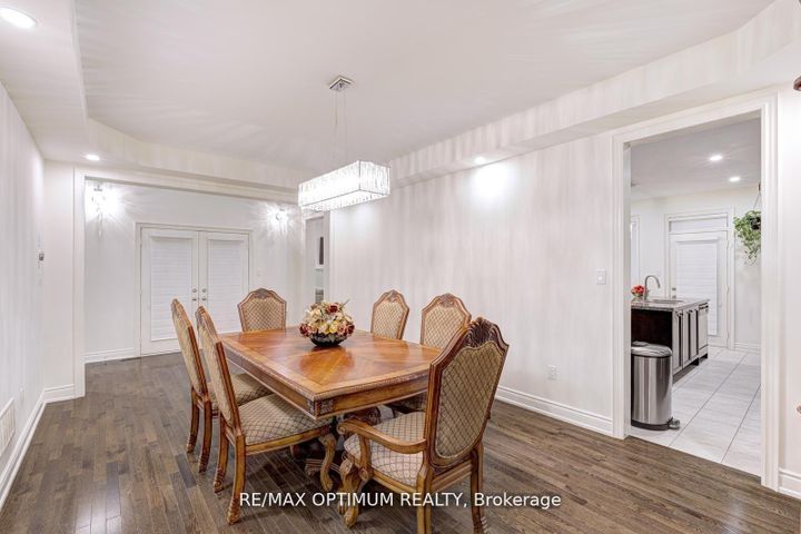 Photo 9 at 91 Elderslie Crescent, Kleinburg, Vaughan