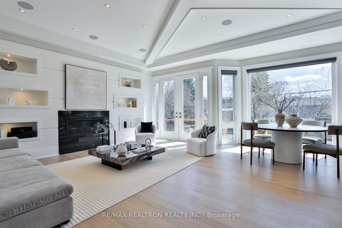Photo 20 at 261 Patricia Avenue, Newtonbrook West, Toronto