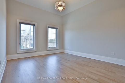 Photo 32 at 261 Patricia Avenue, Newtonbrook West, Toronto