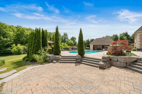 Photo 33 at 86 Eden Vale Drive, King City, King