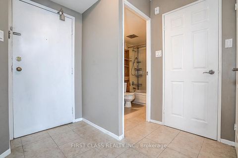 Photo 4 at 1003 - 5580 Sheppard Avenue E, Malvern, Toronto