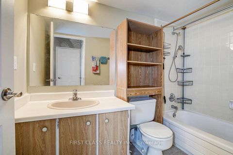 Photo 5 at 1003 - 5580 Sheppard Avenue E, Malvern, Toronto