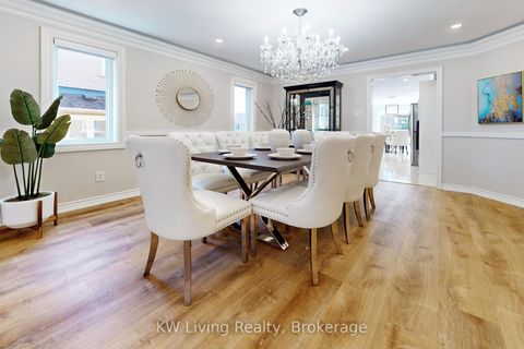 Photo 6 at 7 Kingmount Crescent, Bayview Hill, Richmond Hill