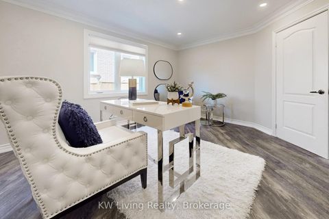 Photo 17 at 7 Kingmount Crescent, Bayview Hill, Richmond Hill