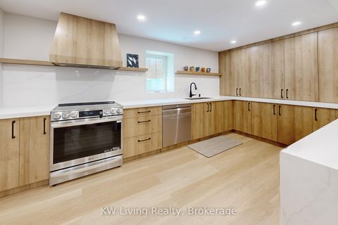 Photo 35 at 7 Kingmount Crescent, Bayview Hill, Richmond Hill