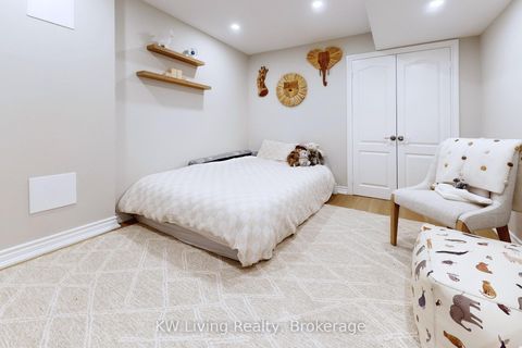 Photo 37 at 7 Kingmount Crescent, Bayview Hill, Richmond Hill