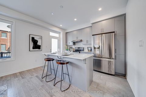 Photo 9 at 88 William F Bell Parkway, Rural Richmond Hill, Richmond Hill