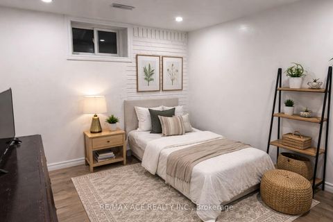 Photo 25 at 47 Munson Crescent, Bendale, Toronto