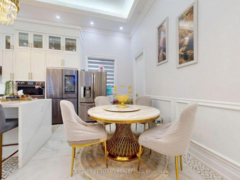 Photo 12 at 36 Craiglee Drive, Cliffside, Toronto