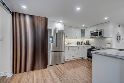 Photo 22 at 511 - 89 Skymark Drive, Hillcrest Village, Toronto