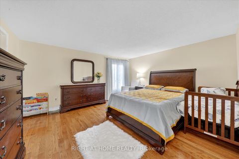 Photo 13 at 226 Manse Road, West Hill, Toronto