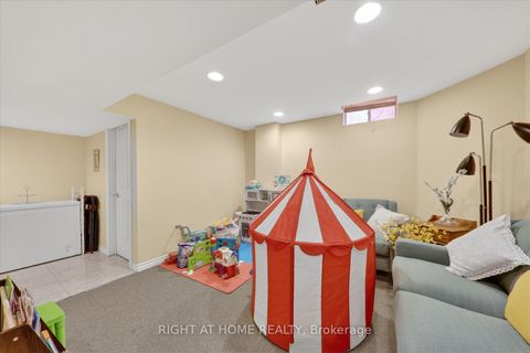 Photo 34 at 226 Manse Road, West Hill, Toronto